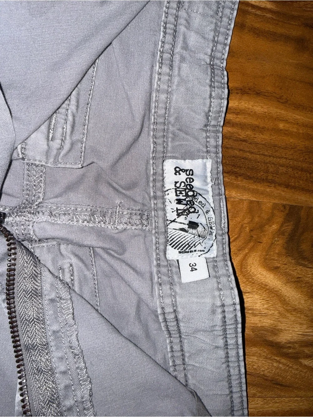 Salt Life Men's Light Gray Cargo Shorts